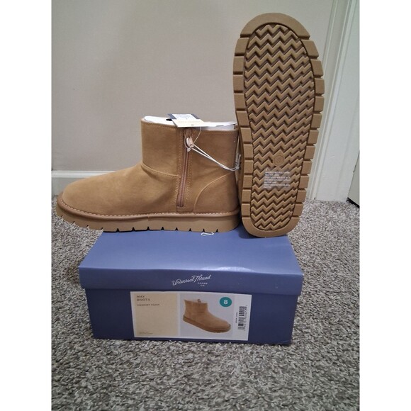 NEW in Box Universal Thread Memory Foam May Boots, Size 8 - Picture 4 of 5
